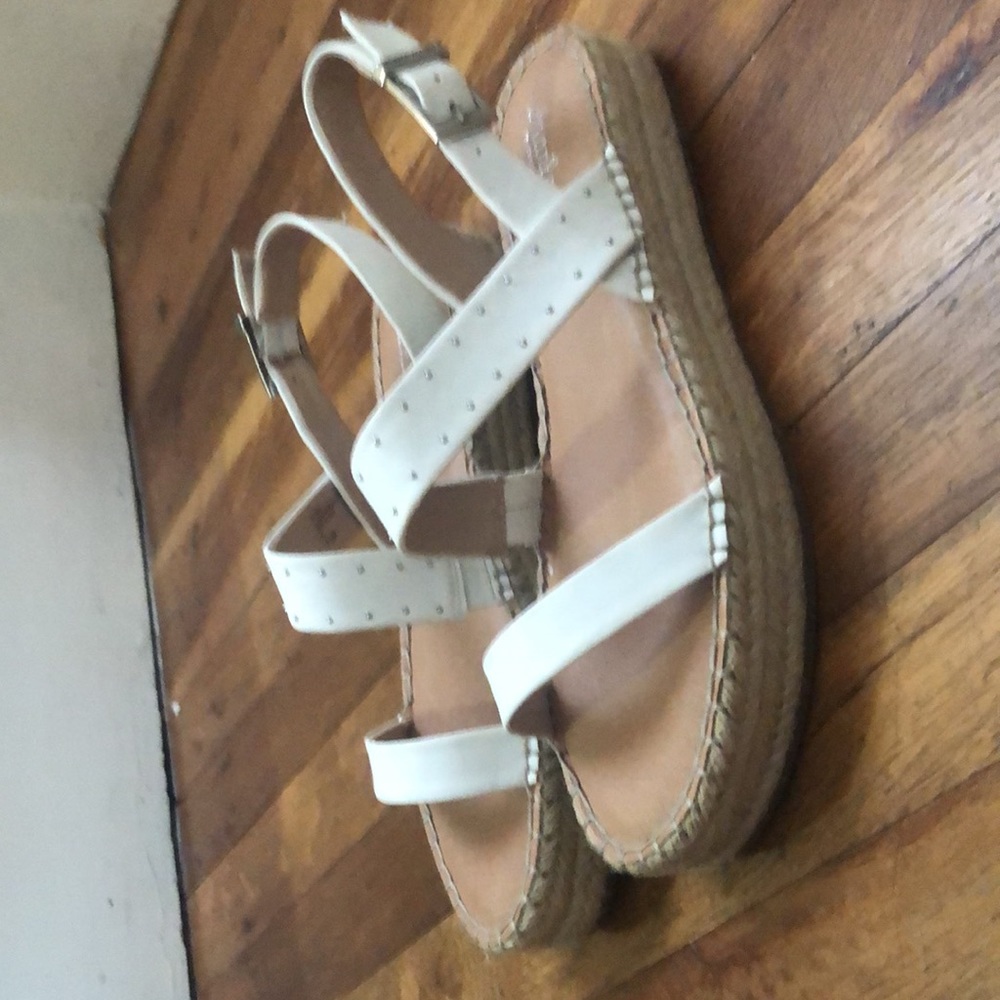 White/Tan Beach Sandals - Picture 3 of 6